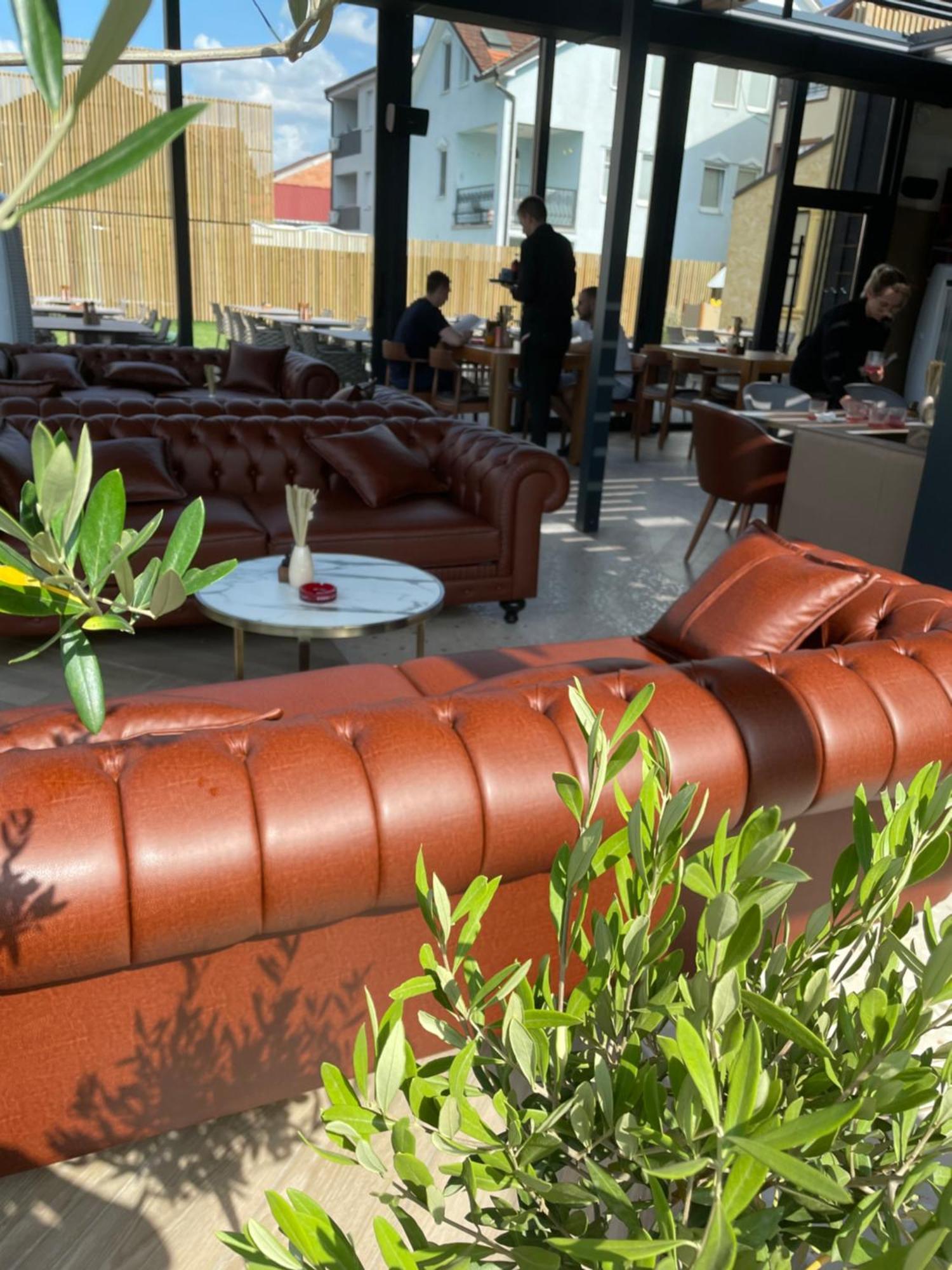Santa Villa & Restaurant Sremska Mitrovica Zewnętrze zdjęcie